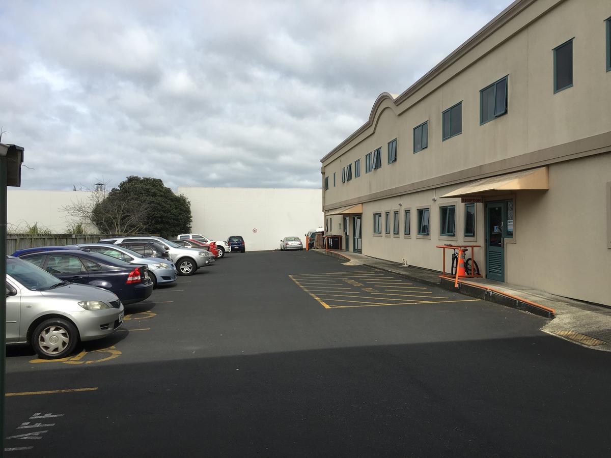 Conway Motel Manukau Оукланд Екстериор снимка
